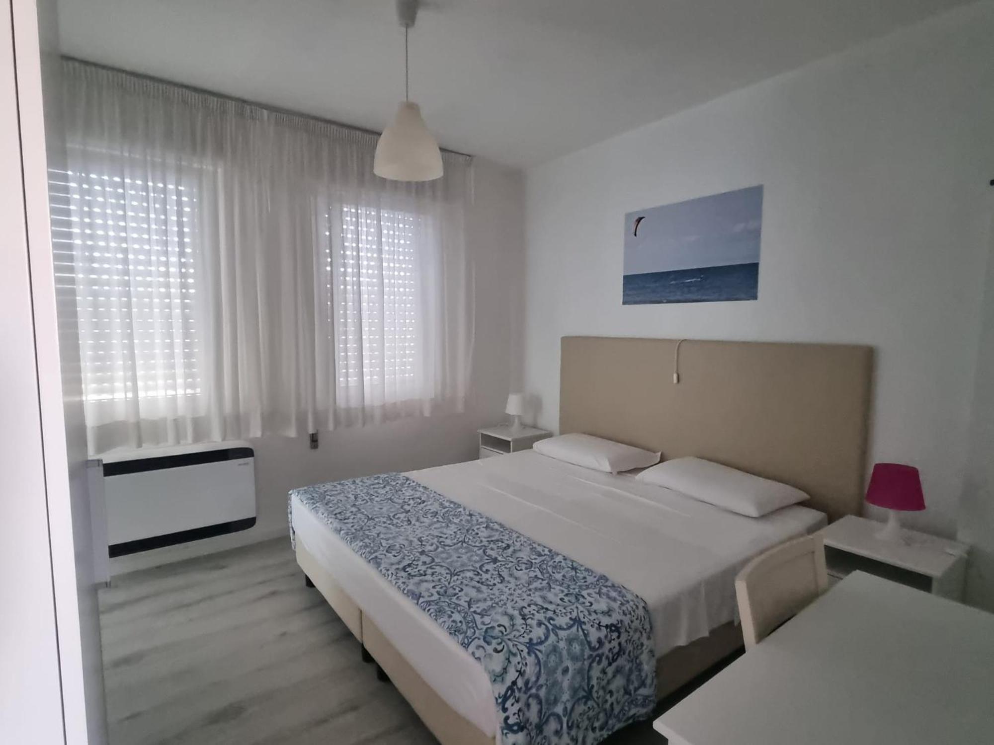 لينانو سابيادورو Appart-Hotel Holiday المظهر الخارجي الصورة